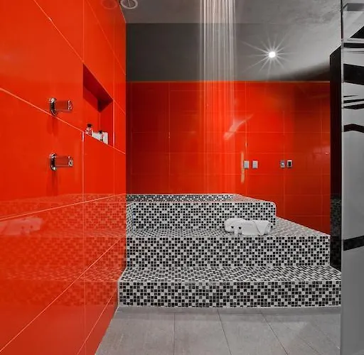 Eurosuites Oceania - Adults Only 3*