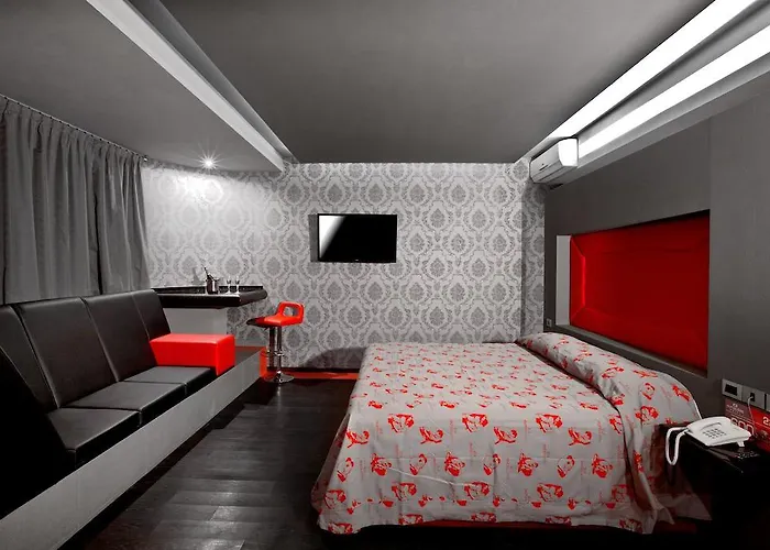 Love hotel Eurosuites Oceania - Adults Only 3*