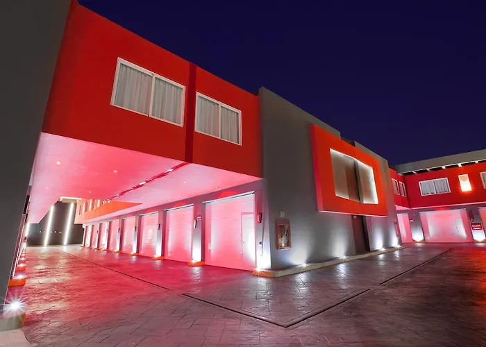 Love hotel Eurosuites Oceania - Adults Only